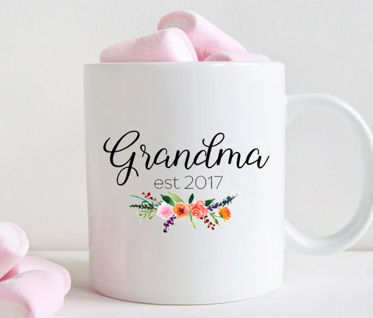 Grandma est 2017, new grandma gift, Grandma mug (M404)